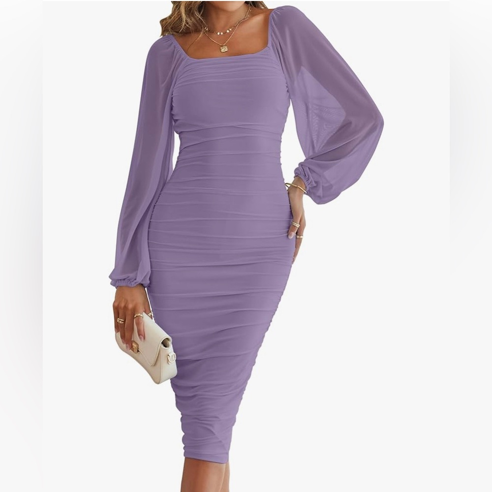 NWOT puffed sleeved ruched body con dress